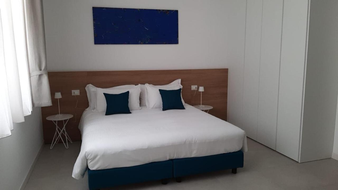 Ariston Teatro Luxury Aparthotel Grado Exterior foto